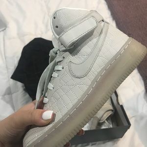 Nike Women's Air Force One City Pack Size 6